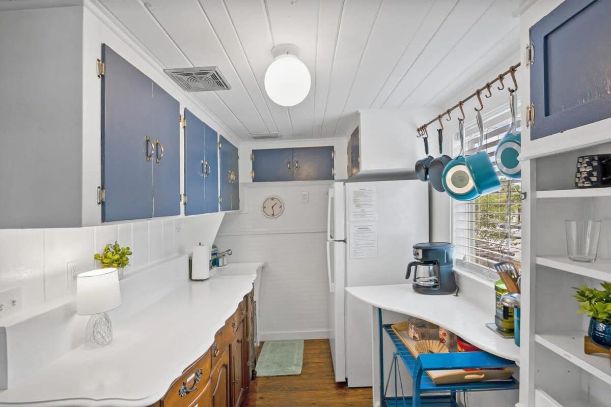 Marvelous Mermaid Bungalow, Dog-Friendly Upstairs Apt In Prime Vilano Beach Сент Августин Екстериор снимка